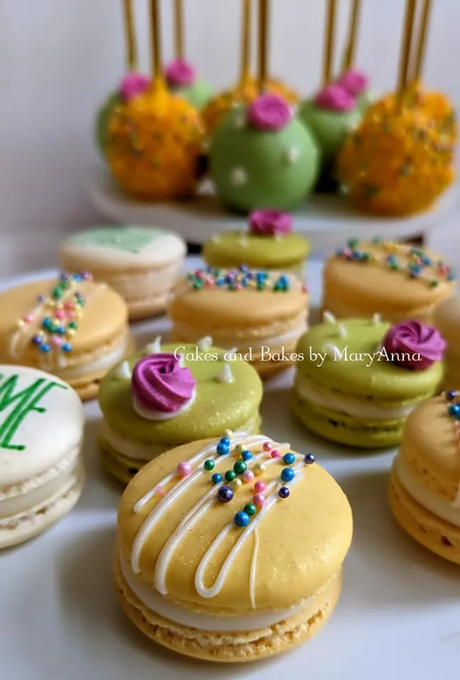 Macarons image